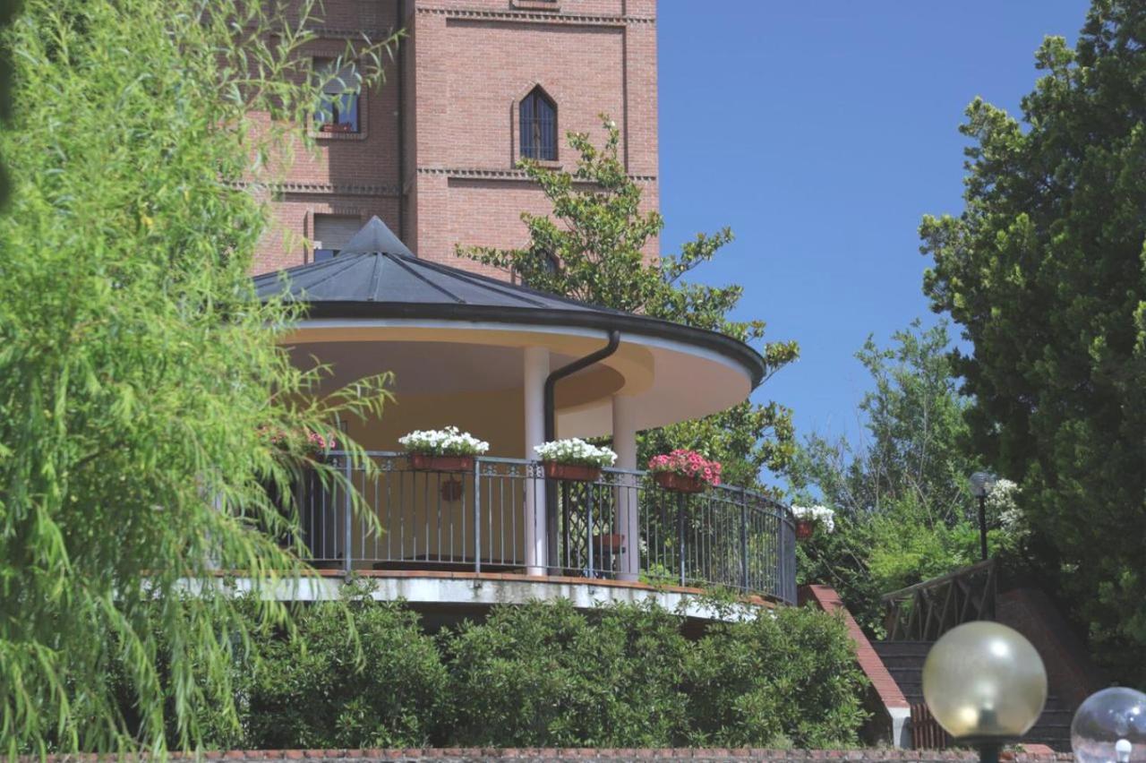 Albergo Torre Di Codana Montiglio Экстерьер фото